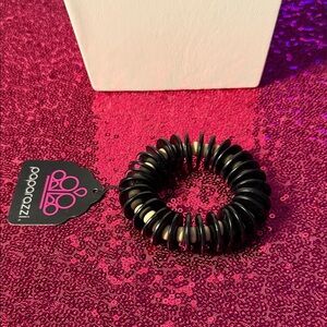 Paparazzi Black and Silver bracelet